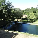 Domaine Du Val De Ceze Bagnols-sur-Cèze