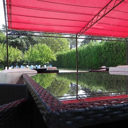 Domaine Du Val De Ceze Hotel 3*