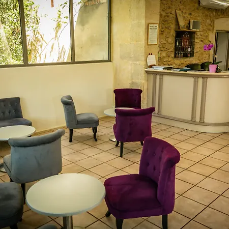 Hotel Domaine Du Val De Ceze 3*