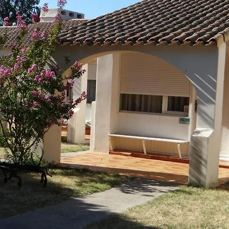 Domaine Du Val De Cèze Hotel Bagnols-sur-Cèze