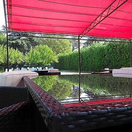 Domaine Du Val De Ceze Hotel