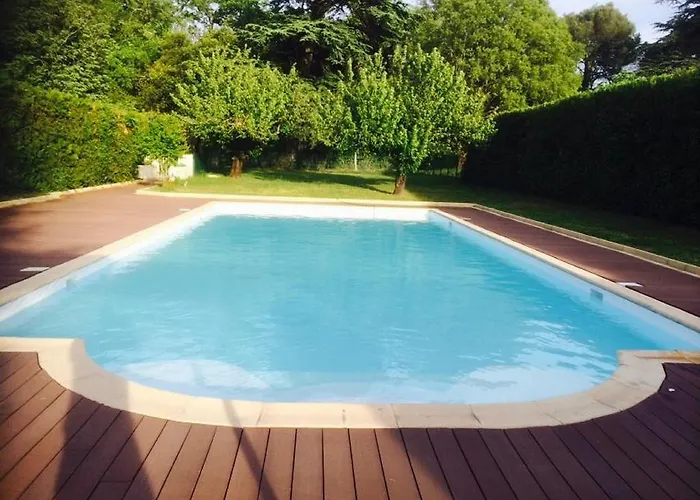 Hotel Domaine Du Val De Ceze 3*