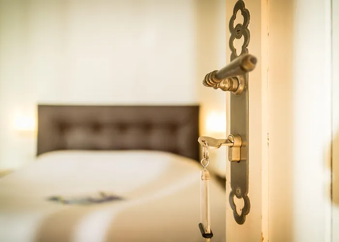 Domaine Du Val De Ceze Hotel Bagnols-sur-Ceze