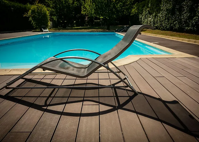 Hotel Domaine Du Val De Ceze Bagnols-sur-Ceze