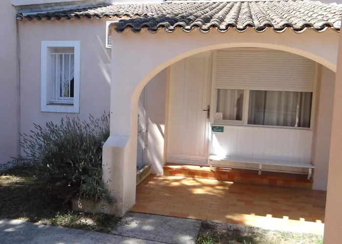 Hotel Domaine Du Val De Ceze Bagnols-sur-Ceze